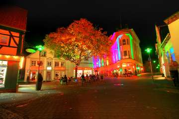 RE leuchtet