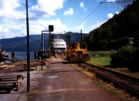 Die Verladung auf die Eisenbahnfähre über den Tinnsjö